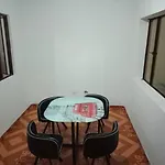 Apartamento 101 In English Style Home