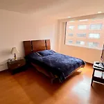 Apto Amplio En Chico - Calle 100