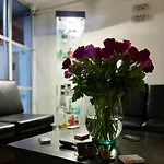 House Studio Hotel