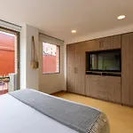 Palace By Wynwood House
