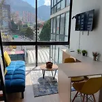 Loft Con Vista A La Montana