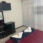Hospedaje Casa Dorada - Modelia