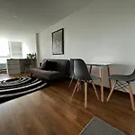 Loft Comodo, Moderno Y Calido