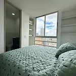 Loft Comodo, Moderno Y Calido