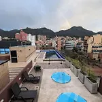 Loft In The Heart Of The City!