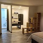 86 Suites