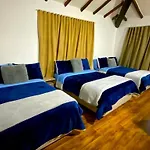 Hotel Niza Colonial