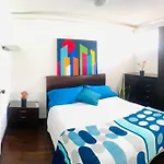 Apartaestudio En Usaquen Junto A Clinica Santa Fe