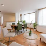 Parque 93, Suite 402 ,Chic Arty Retreat For 4