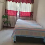 Habitacion Barrio La Esmeraldacan