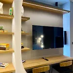 Wynwood House 100