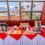 Hotel Parque 63