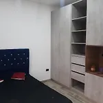 Cerca A La Embajada Apartaestudi