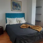 Room In Guest Room - En El Sector De Corferias