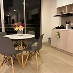 Precioso Loft Moderno En Centro Internacional 721