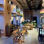 Loft Street 77