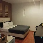 Glow Boutique Hotel Zona G