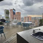 Nuevo Y Centrico Apartamento