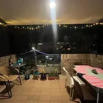 Loft Moderno Con Vista Al Centro Y Monserrate
