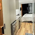 Estudio Acogedor En La 93 Bogota