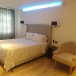 Apartamentos 70A Qc