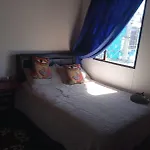 Habitacion Grande Y Calida Para 2 O 3 Personas