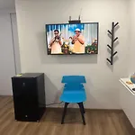 Lindo Apartaestudio Al Lado De La Torre Colpatria