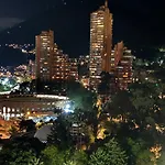 Lindo Apartaestudio Al Lado De La Torre Colpatria
