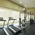 Luxury And Comfort Steps From 93 Park