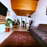 Apartamento Independiente Y Confortable, Capacidad 6 Personas