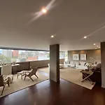 Luxury Living In Nogal 3 Bedrooms & Terrace