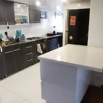 Habitacion Independiente En Un Apartamento