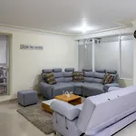 Huge Casa Con Jardin En El Norte Bogota