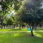 Confortable Apartasuite Cerca Al Parque Alcala