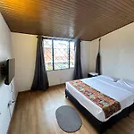 Bamuka Hostal