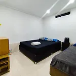Mico Loco Casa Hostal