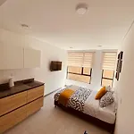 Amplio Apartamento Chapinero