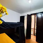 Mico Loco Casa Hostal