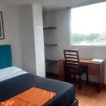 Sector De Corferias , Apartaestudios Y Habitaciones , A 10 Cuadras Embajada Americana , Cerca Al Can , G 12 , Universidad Nacional , Aeropuerto A 2 Cuadras Estacion Ciudad Universitaria Marque-Tresdiecisietecincoveintisieteveintiseistreintayuno