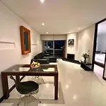 Hotel 104 Art Suites