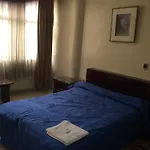 Hotel Los Cristales