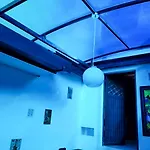 Casa Roomies Inn