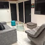 Casa Roomies Inn