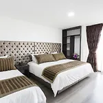 Hotel Airport Travel Corferias