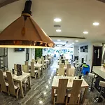 Hotel Arvut Collection