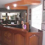 Hotel Quinta Paredes Inn