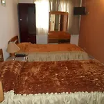 Hostal Modelia