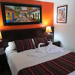Hotel Apartasuite Normandia