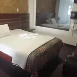 Suite Eros Hostal