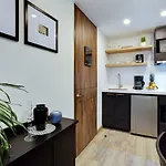 Konrad Suites By Lifeafar